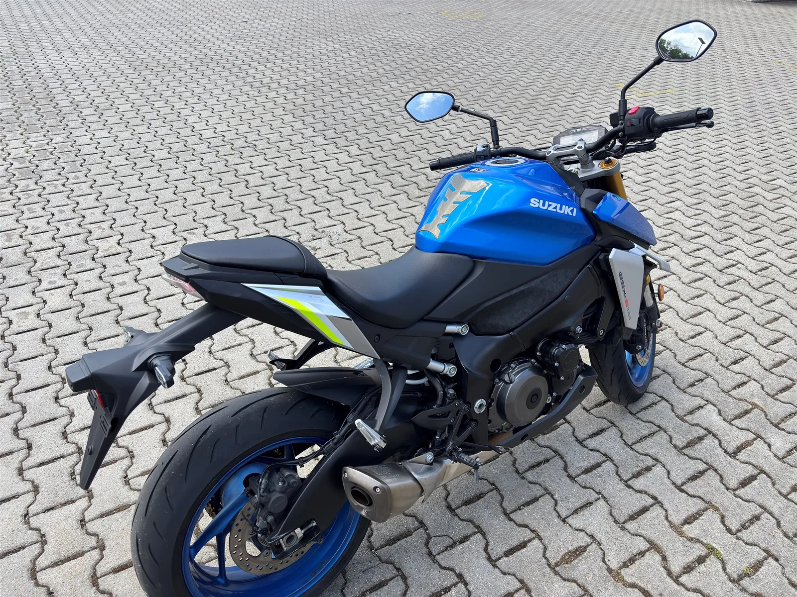 Suzuki GSX-S1000