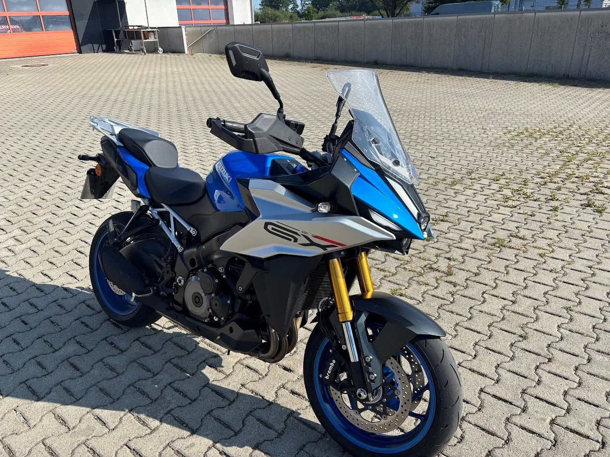 Suzuki GSX-S1000GX Modell 2026 4 Jahre Garantie