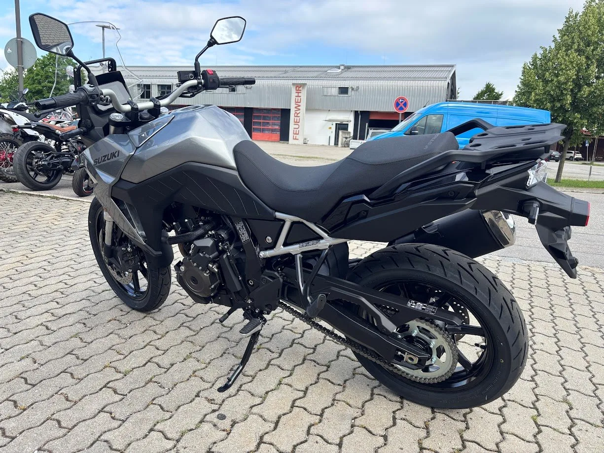 Suzuki V-Strom 800