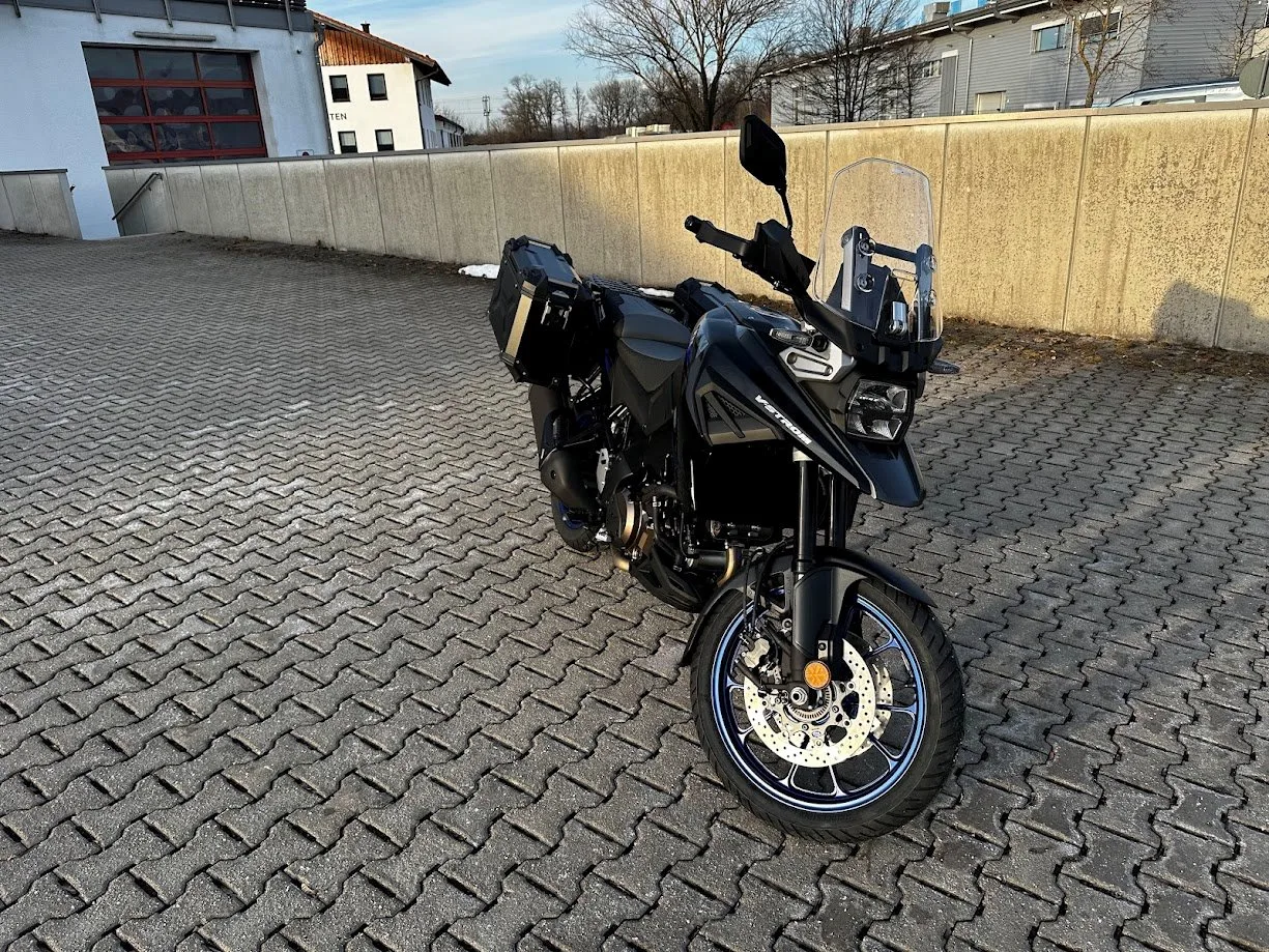 Suzuki V-Strom 1050 DL1050 TRAVEL EDITION Tageszulassung 12/24