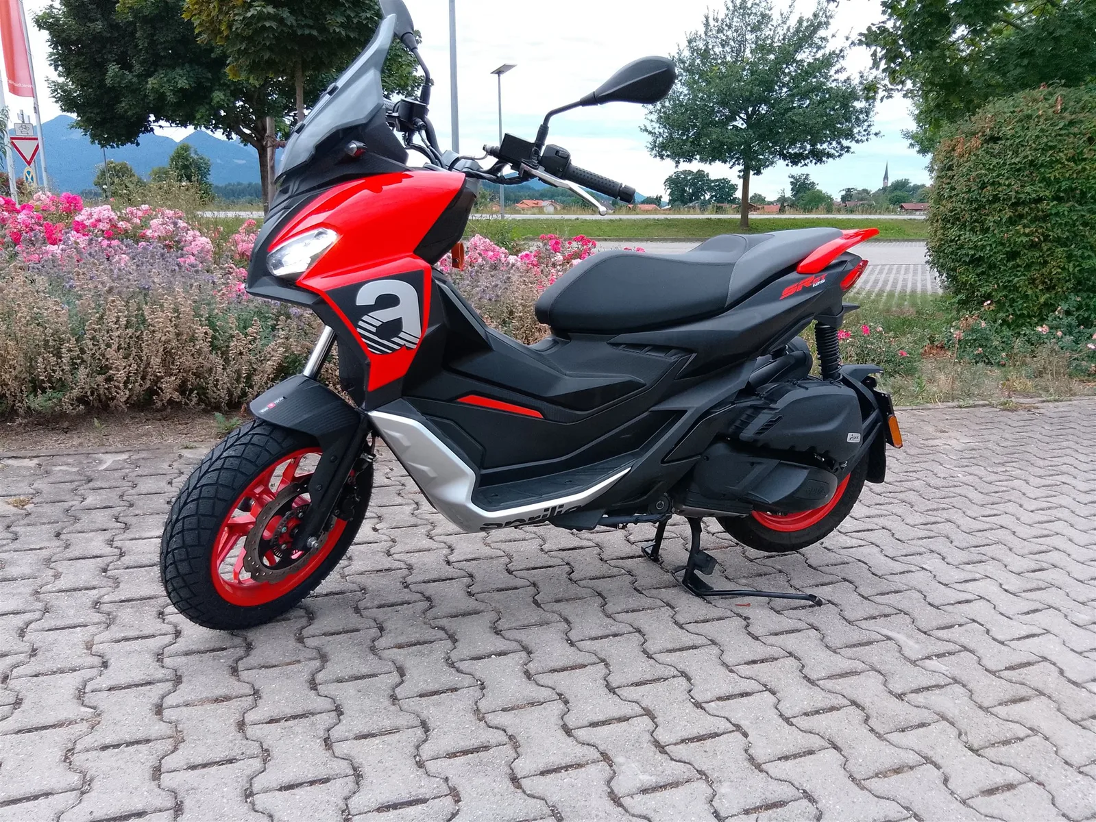 Aprilia SR GT 125 Sport
