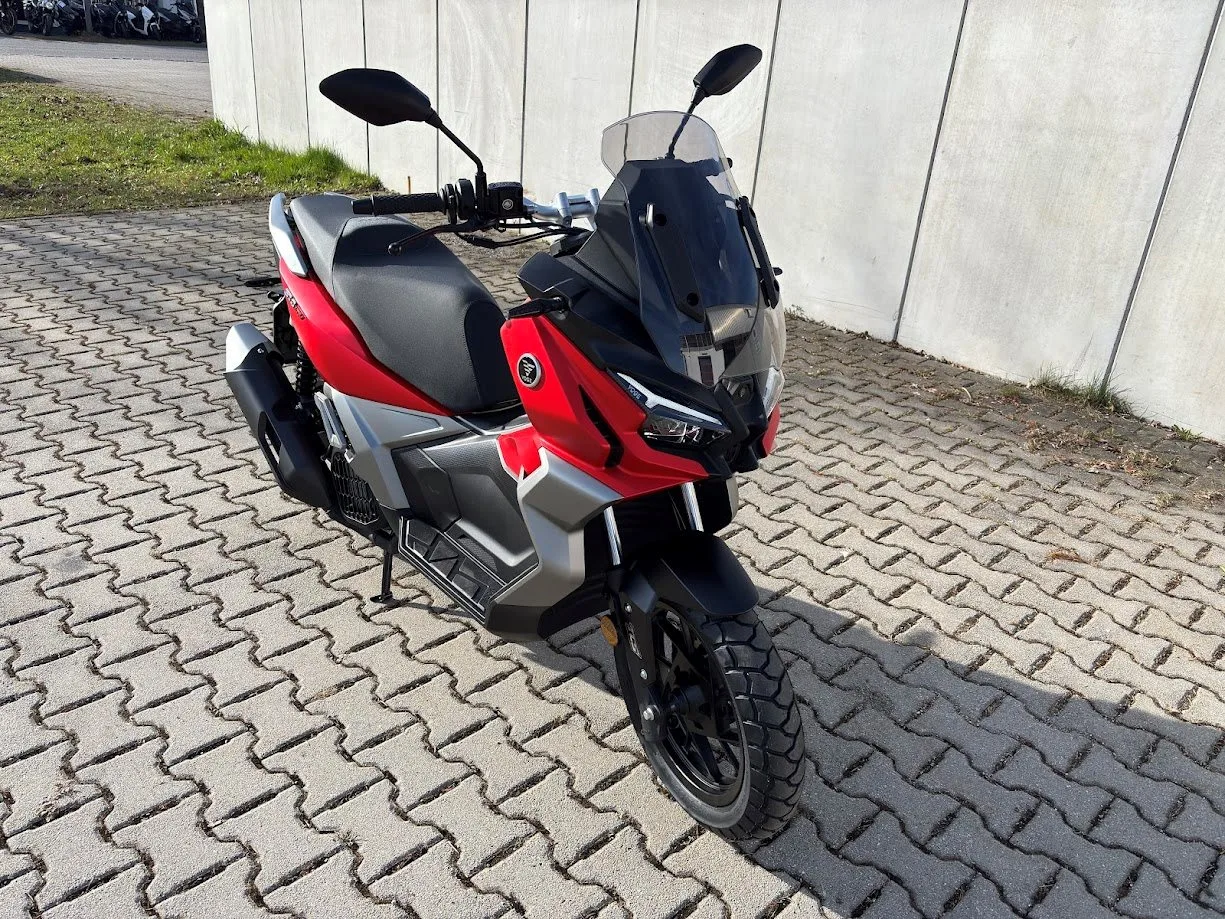 Voge SR1 ADV 125 ABS TCS 3 Jahre Garantie