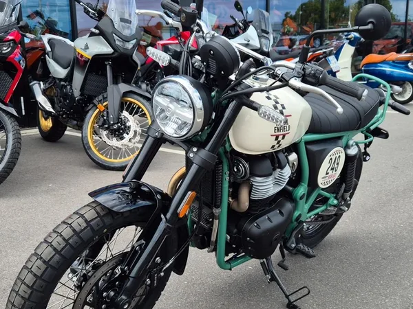 Royal Enfield Bear 650