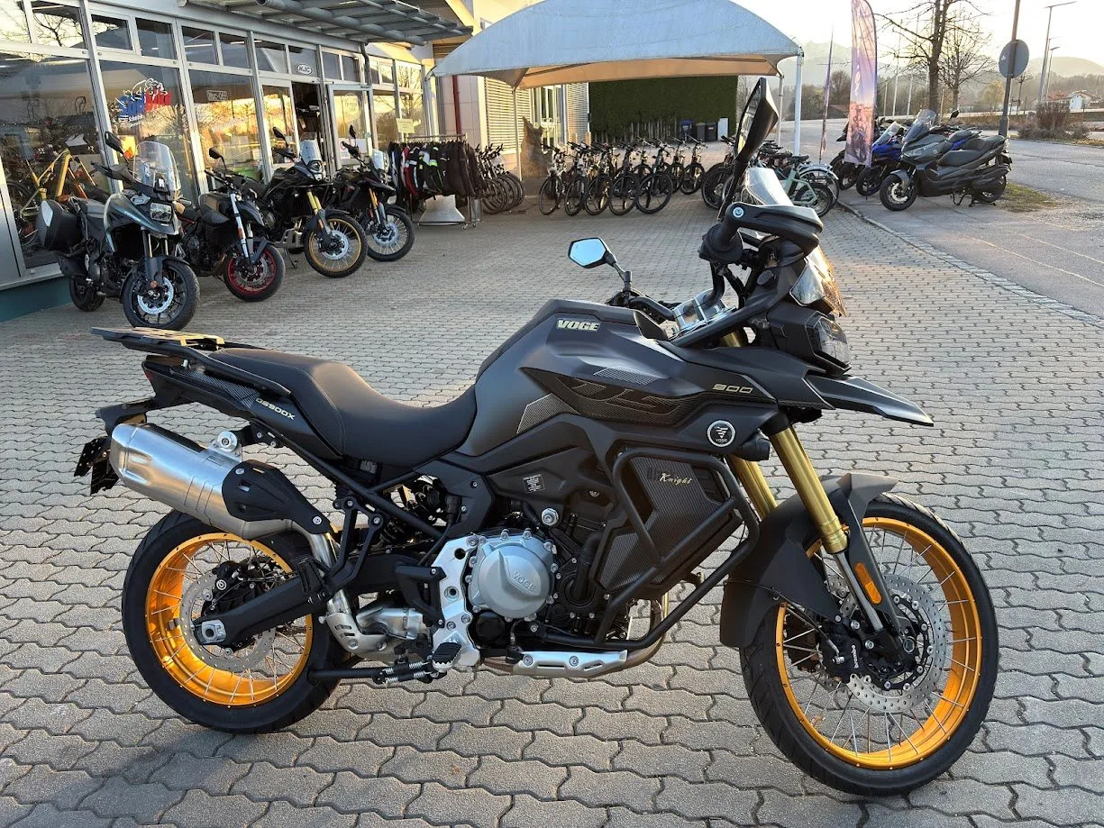 Voge DS900X Black