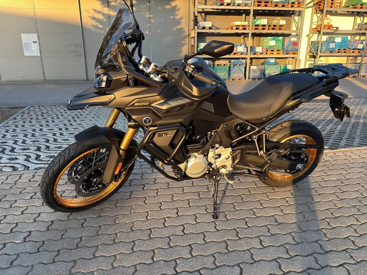 Voge DS900X Black