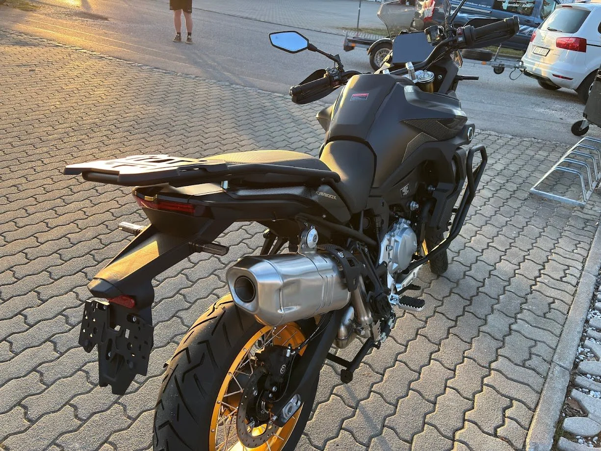 Voge DS900X Black
