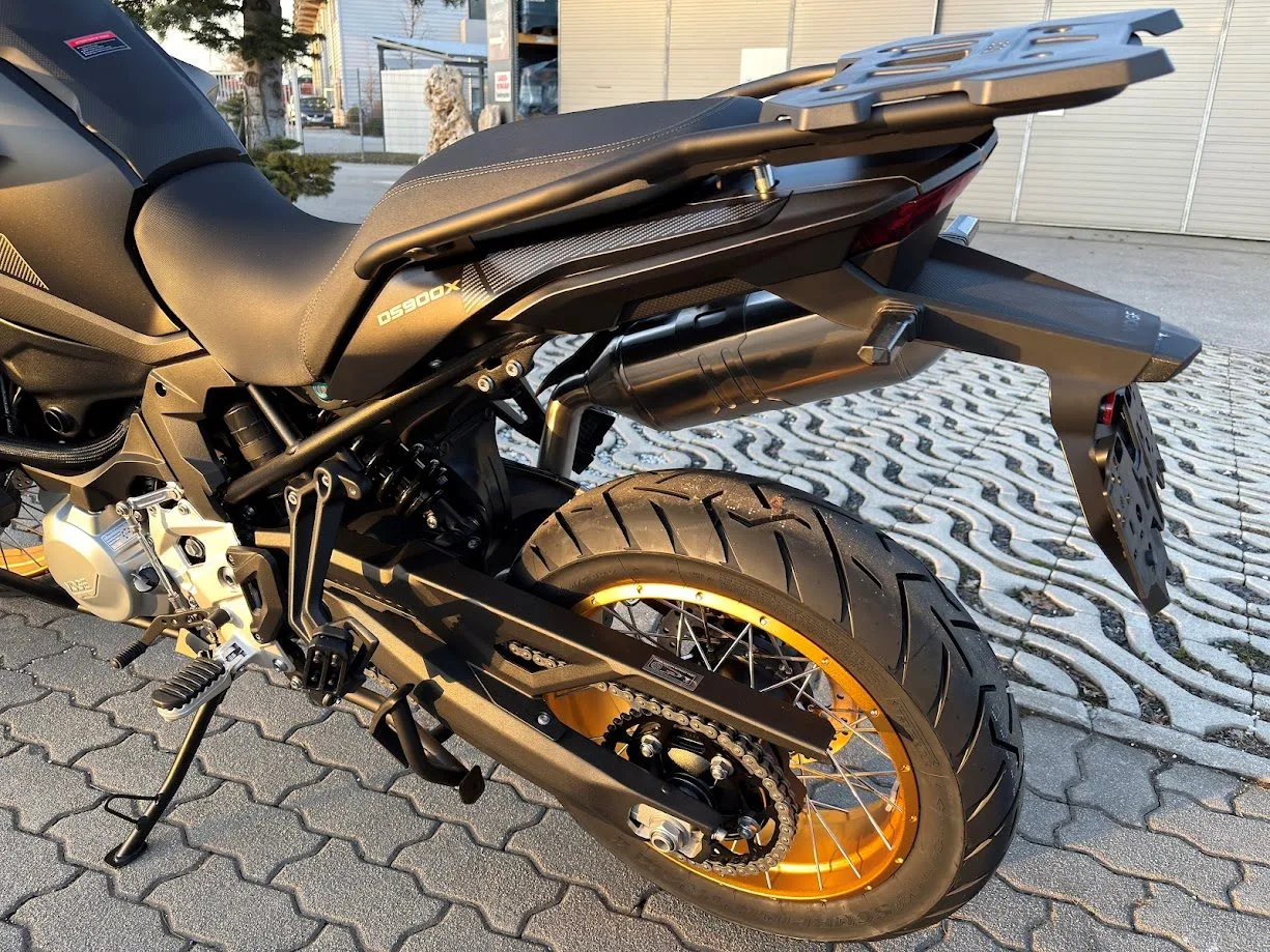 Voge DS900X Black