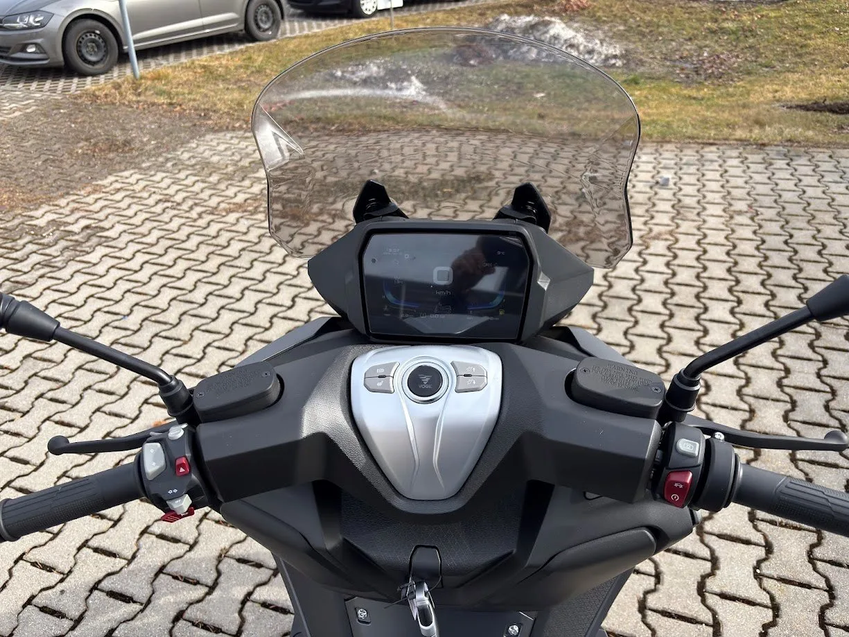 Voge SR4 350 LUXURY