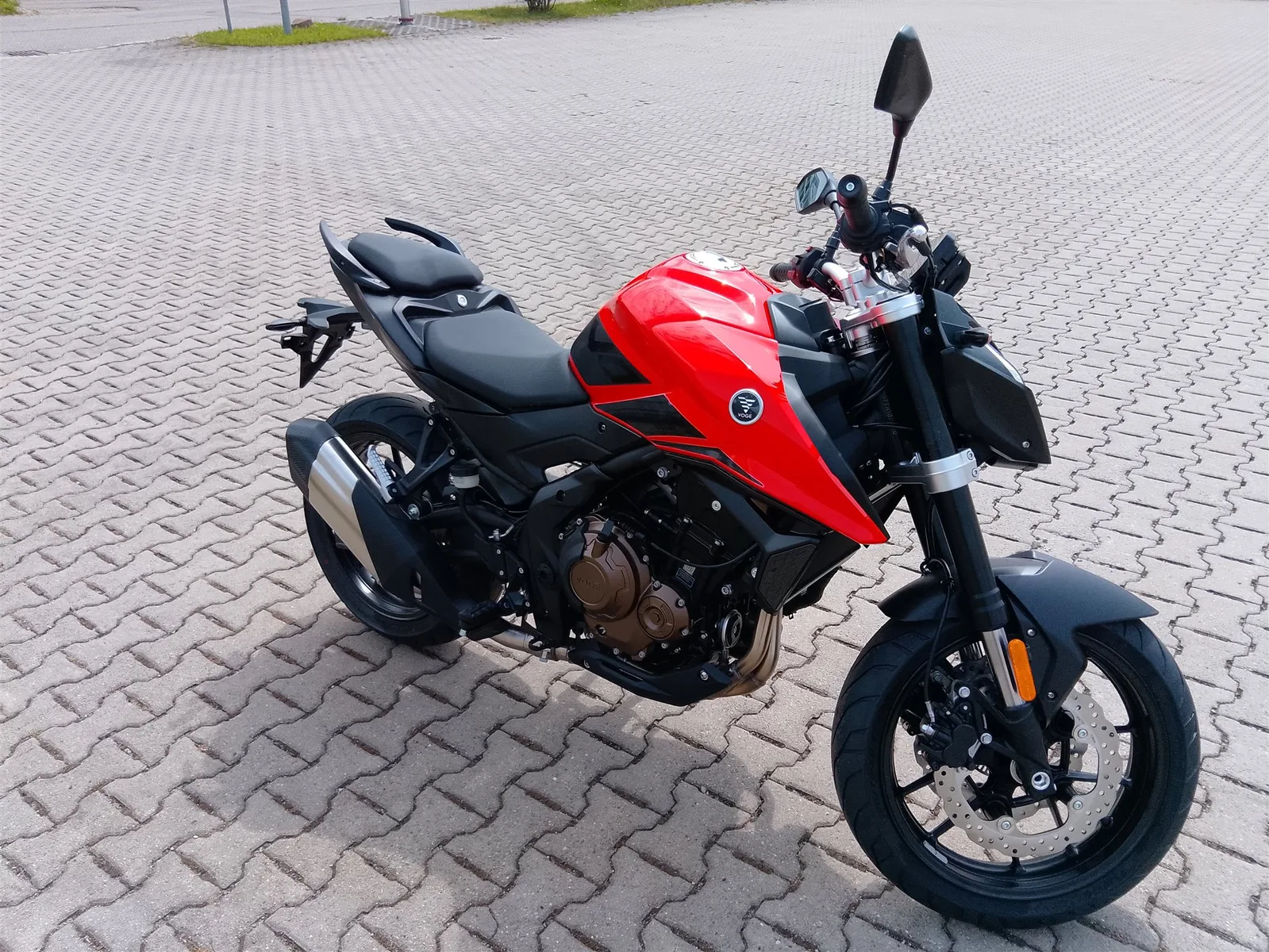 Voge R625 NAKED