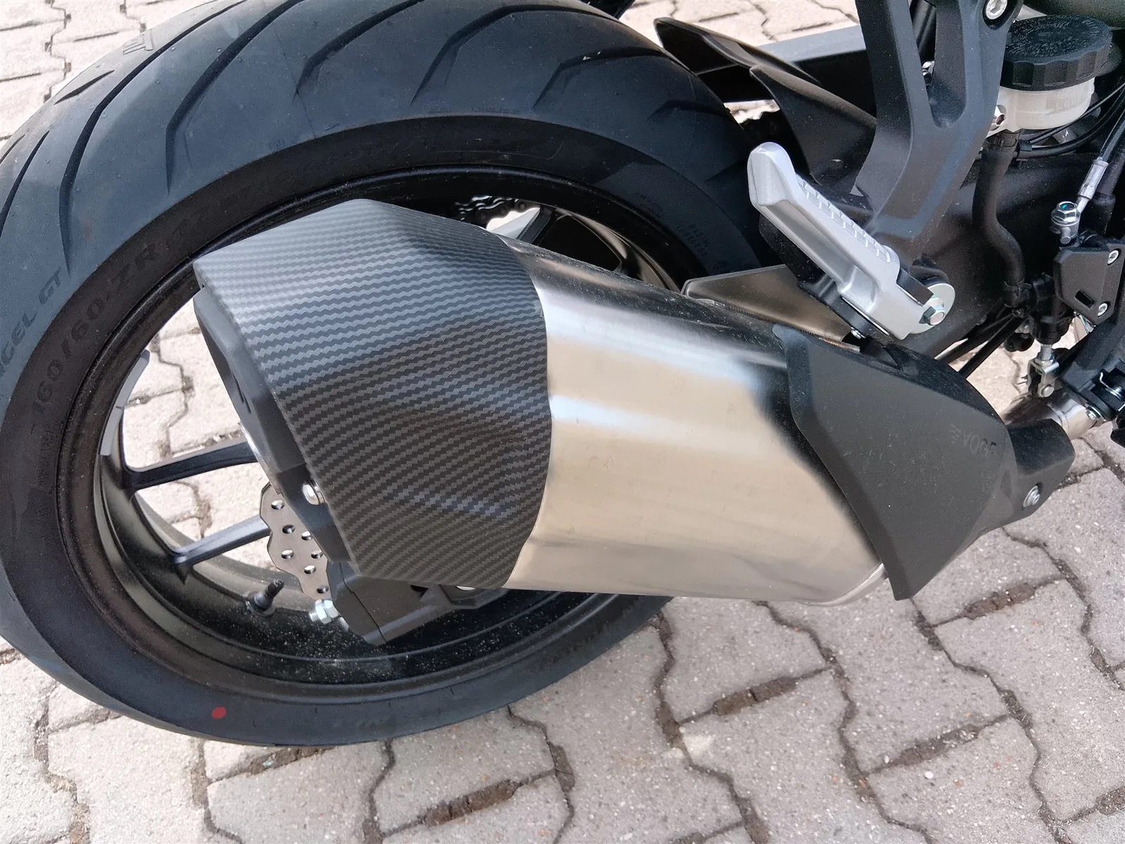 Voge R625 NAKED