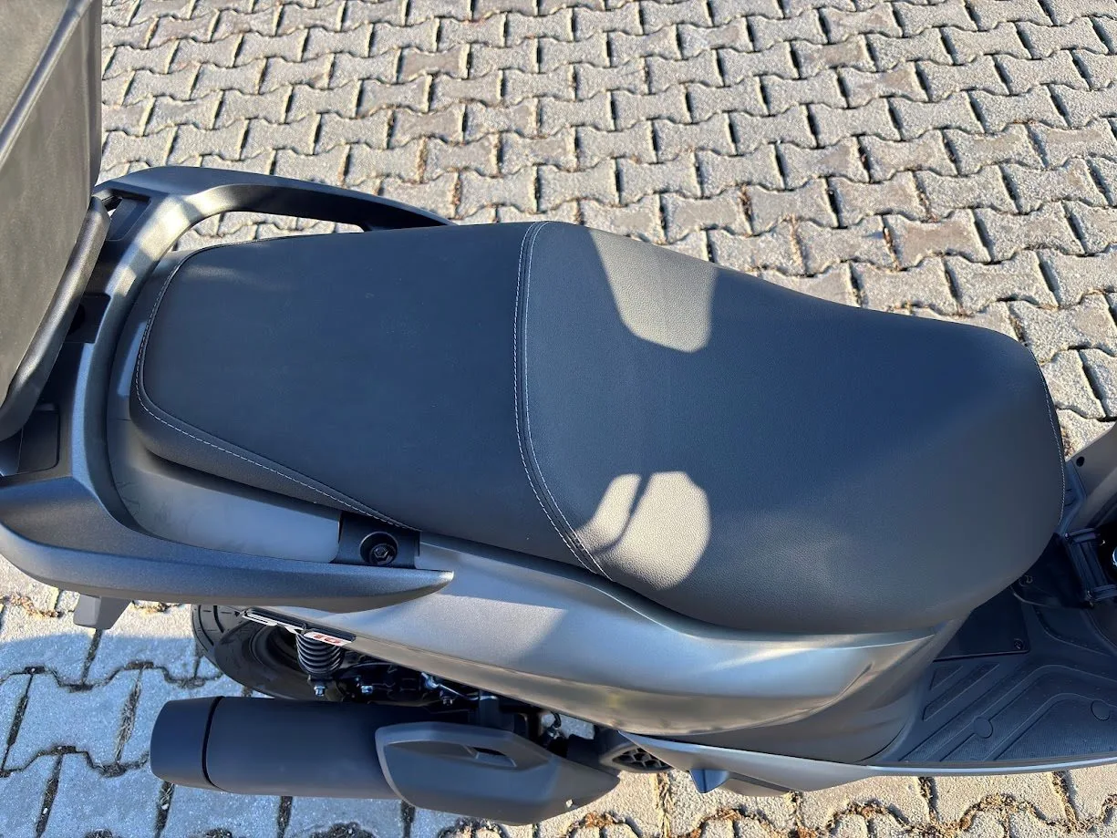 Voge SR1 125 ABS TCS Großradroller Top Ausstattung