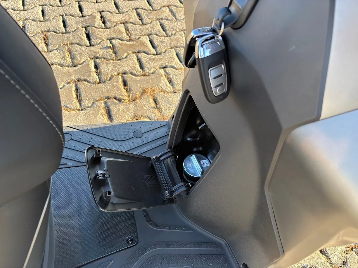 Voge SR1 125 ABS TCS Großradroller Top Ausstattung