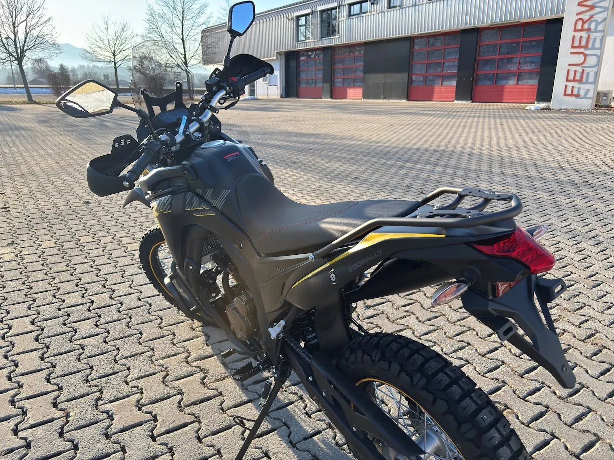 Voge 300 Rally ABS