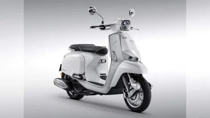 Lambretta J 125 Jetzt vorbestellen lieferbar ab 06/2026