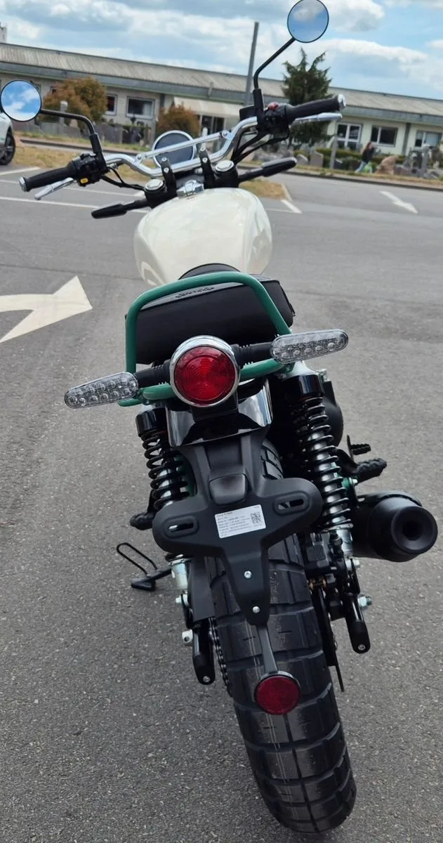 Royal Enfield Bear 650