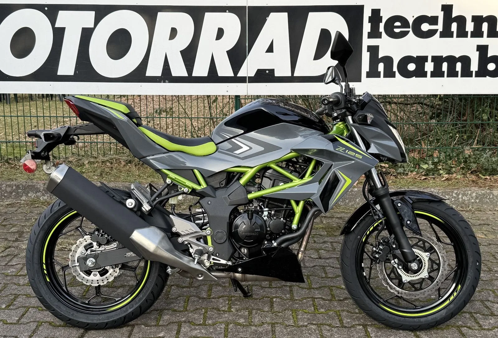 Kawasaki Z125