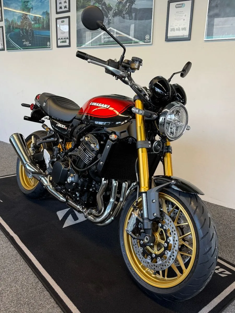 Kawasaki Z900 RS SE