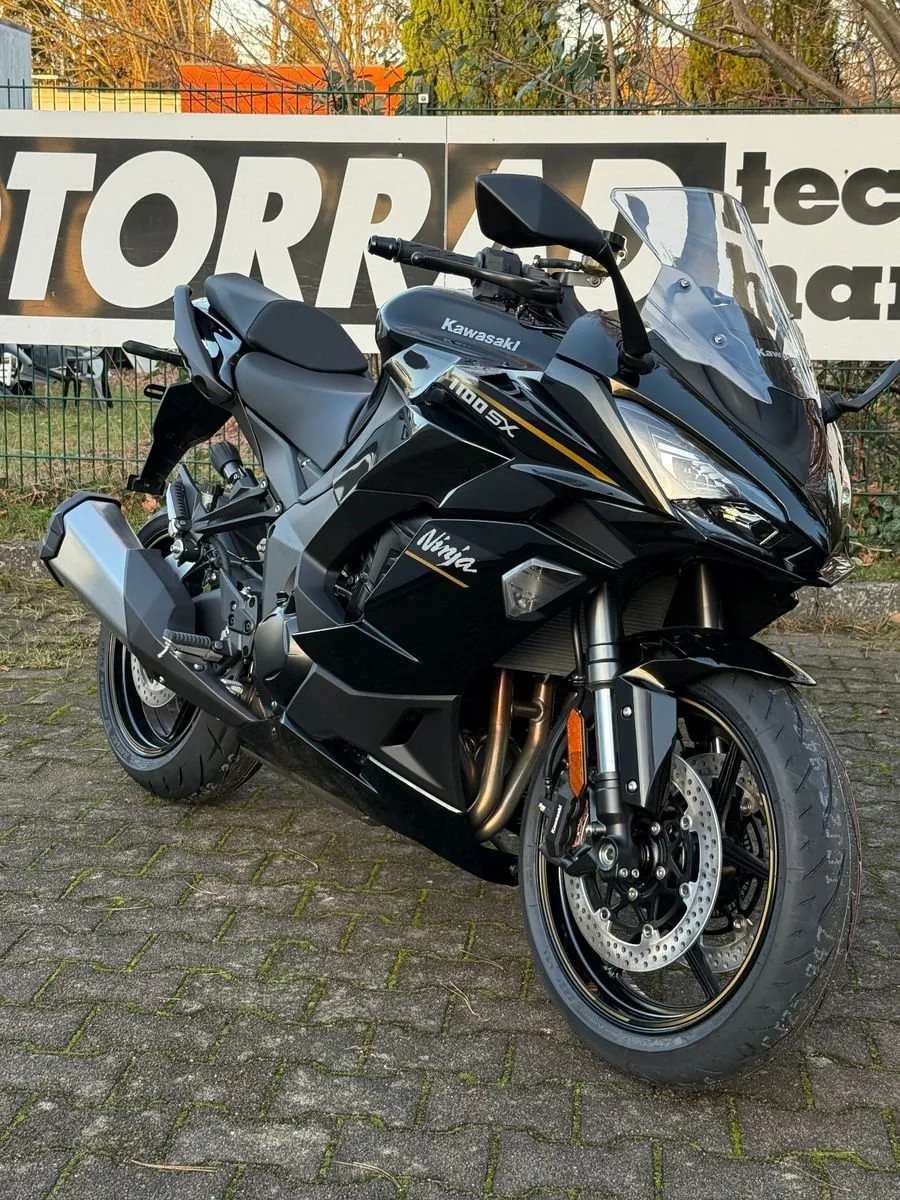 Kawasaki Ninja 1100SX