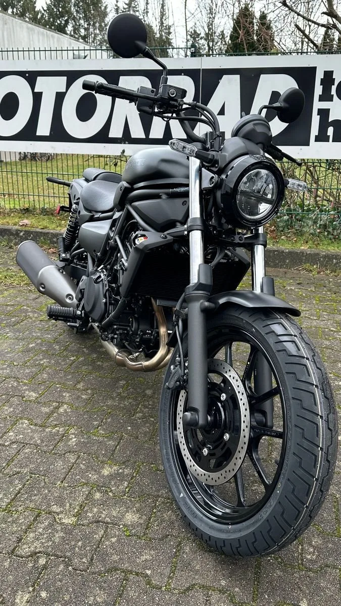 Kawasaki Eliminator 500
