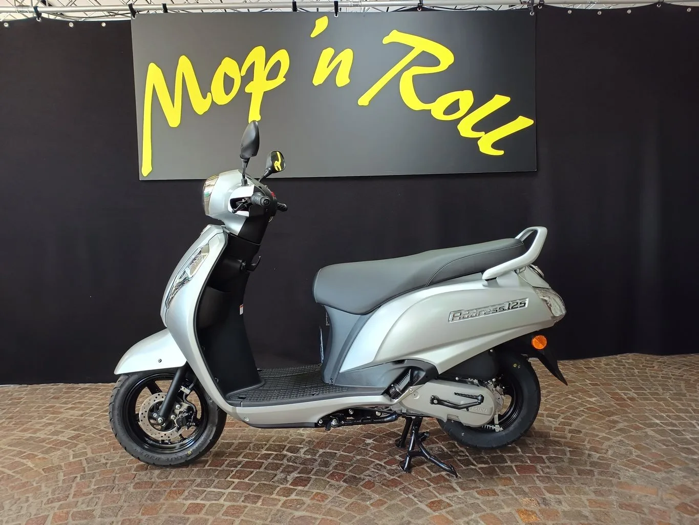 Suzuki Address 125