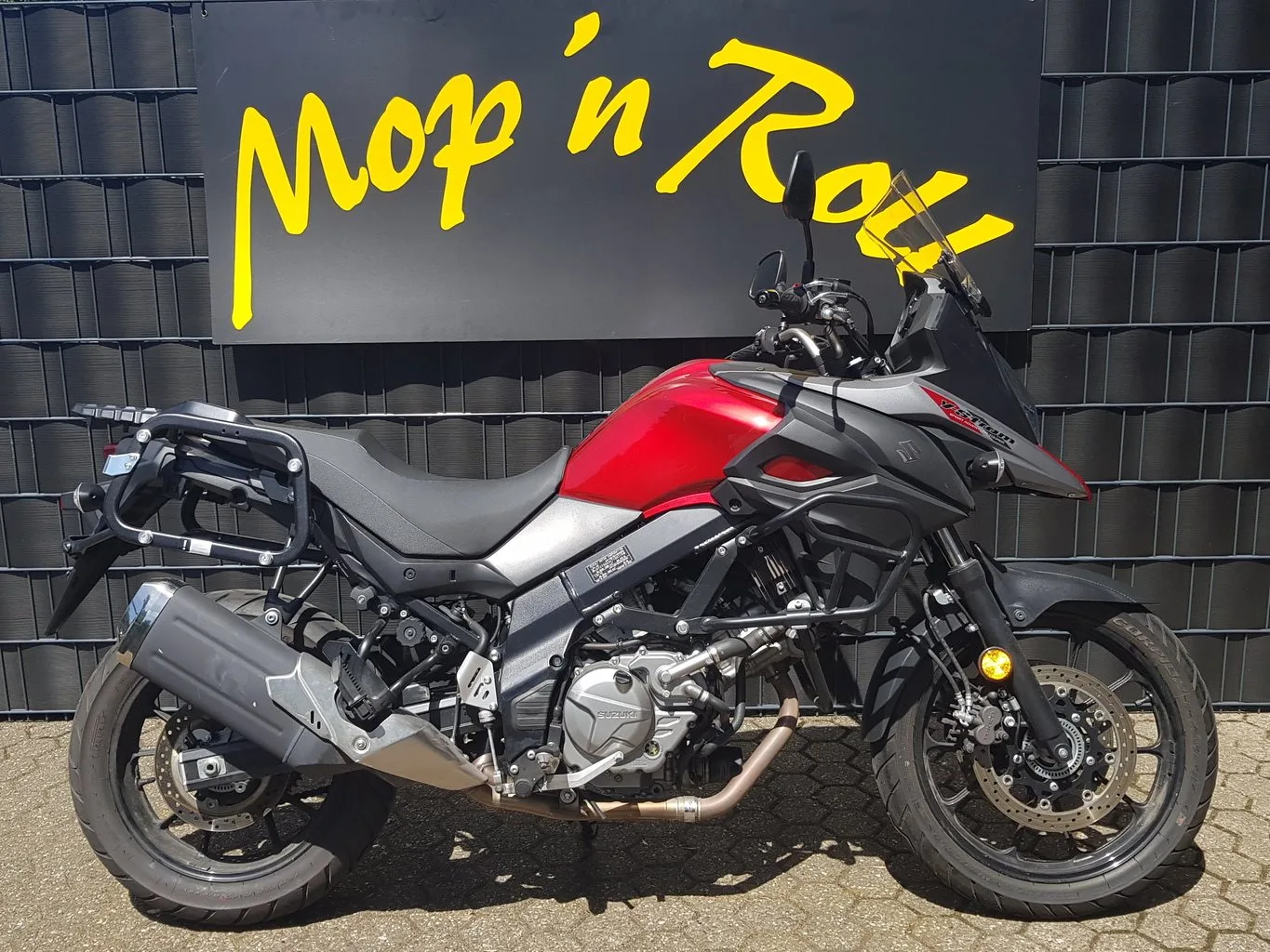 Suzuki V-Strom 650