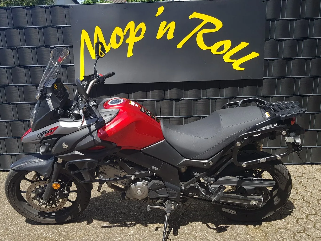 Suzuki V-Strom 650