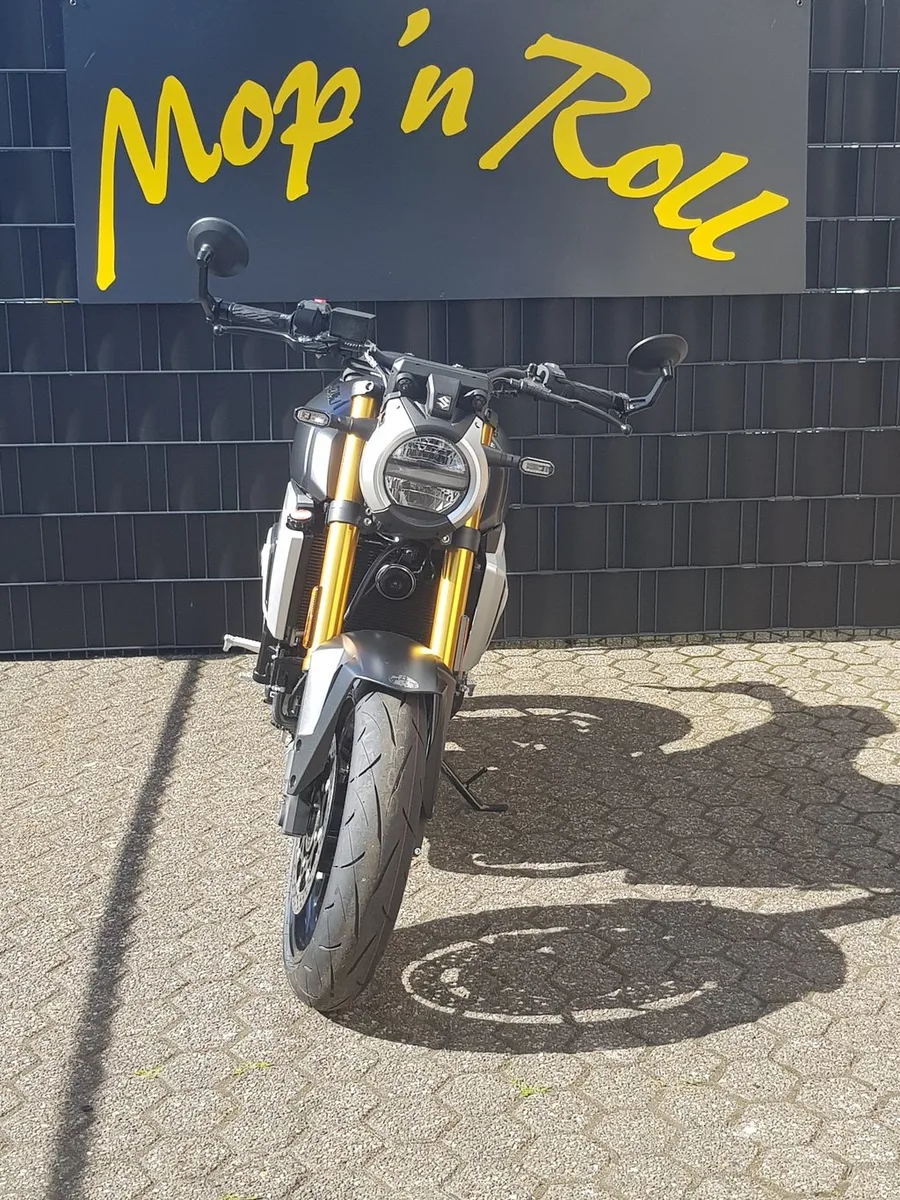 Suzuki GSX-8T