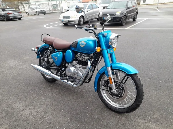 Royal Enfield Classic 350