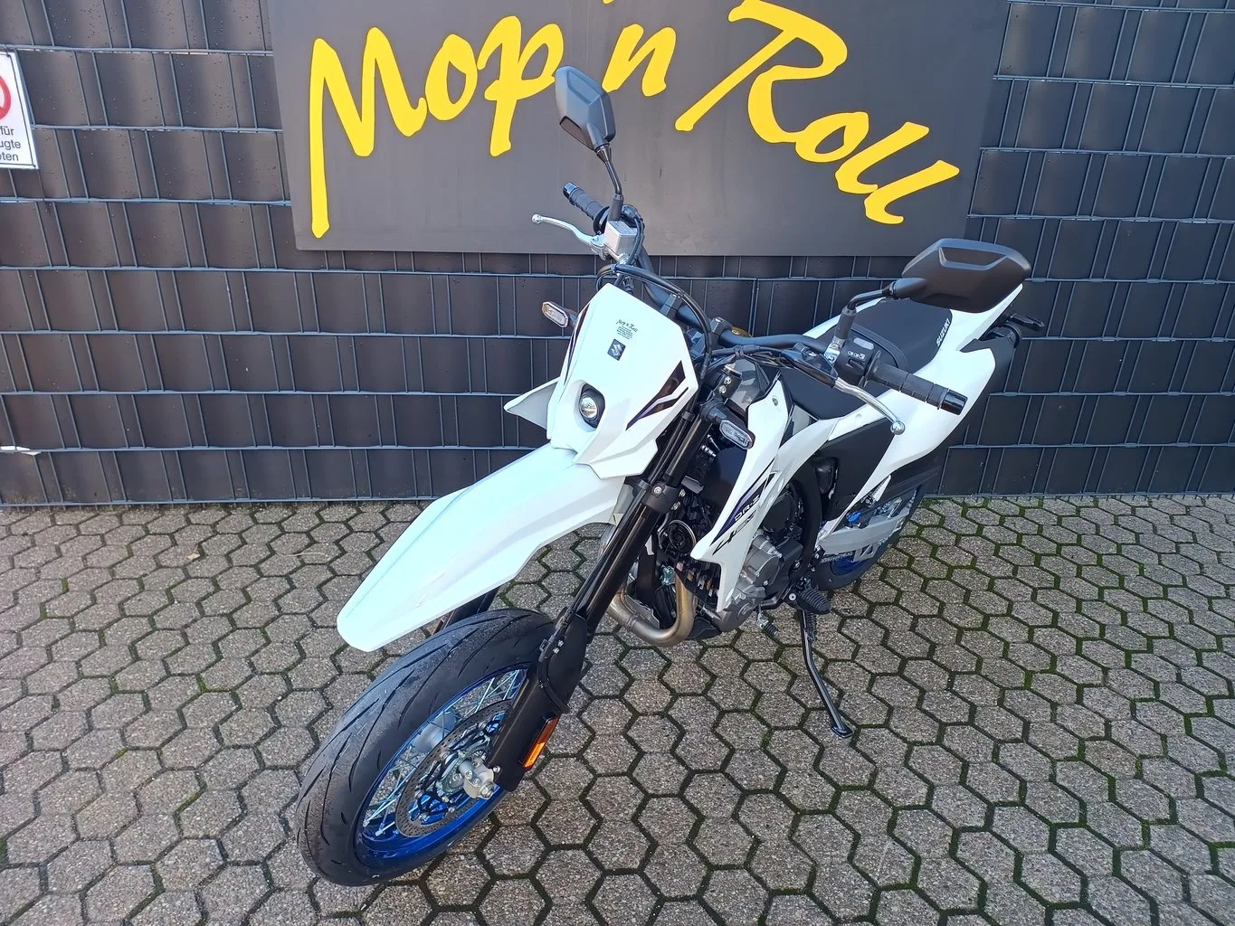 Suzuki DR-Z4SM