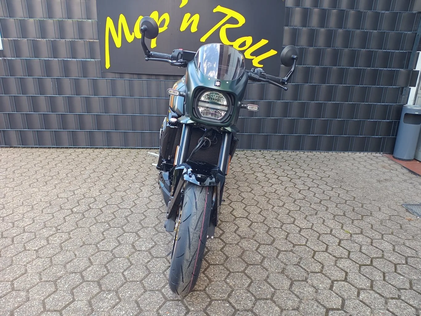 Suzuki GSX-8TT