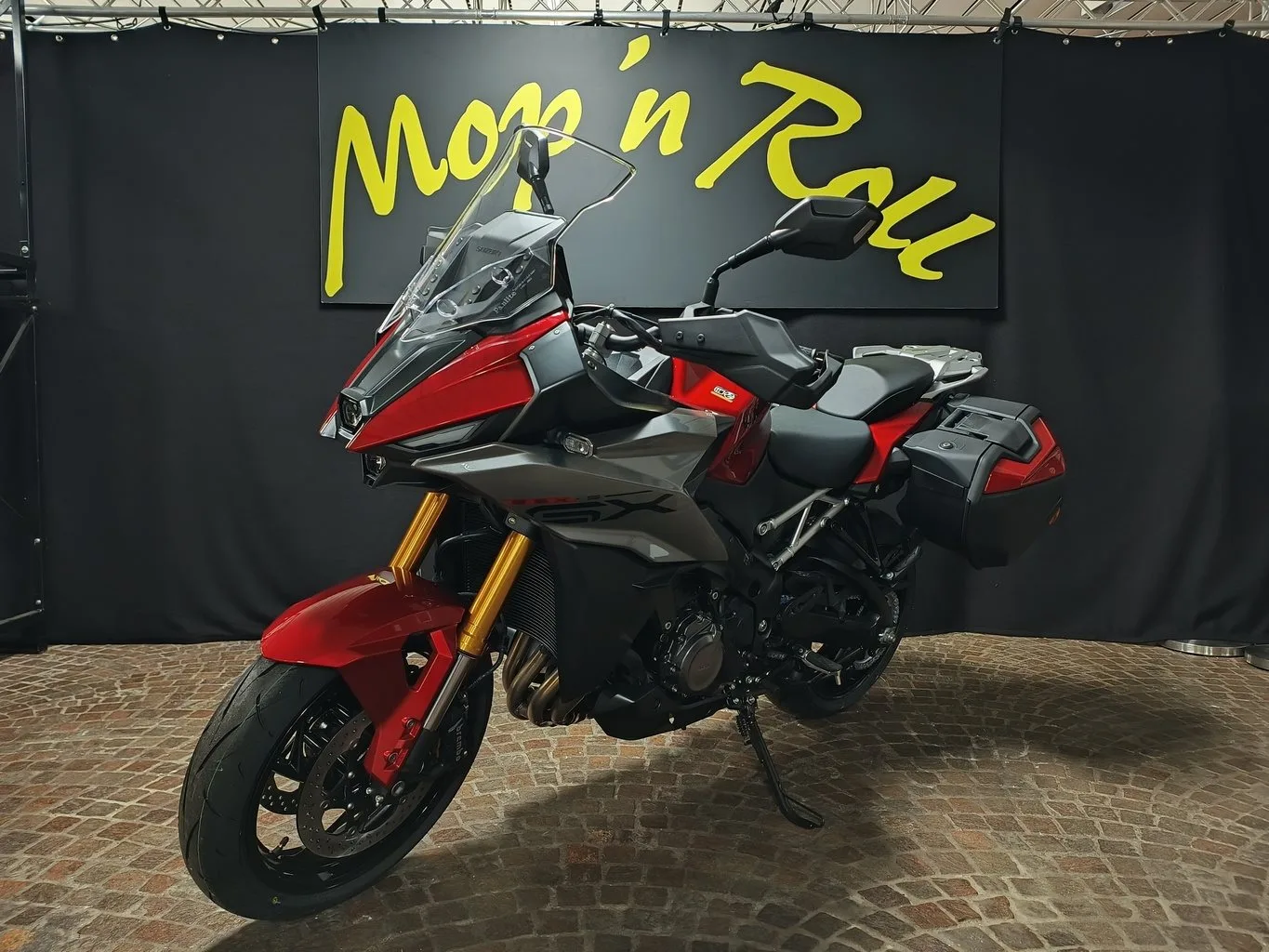 Suzuki GSX-S1000GX
