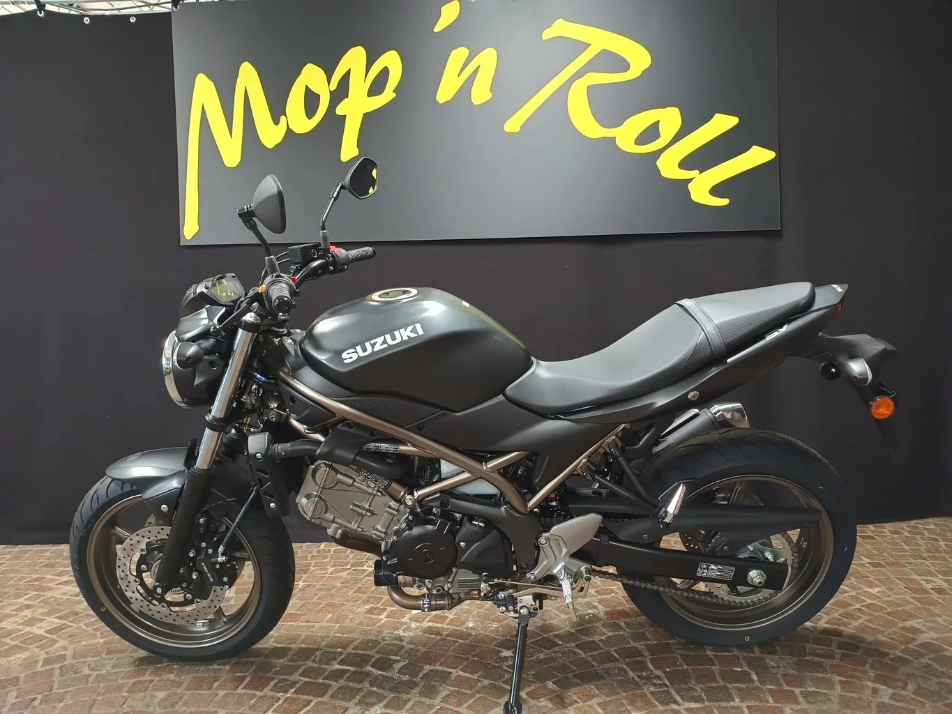 Suzuki SV650