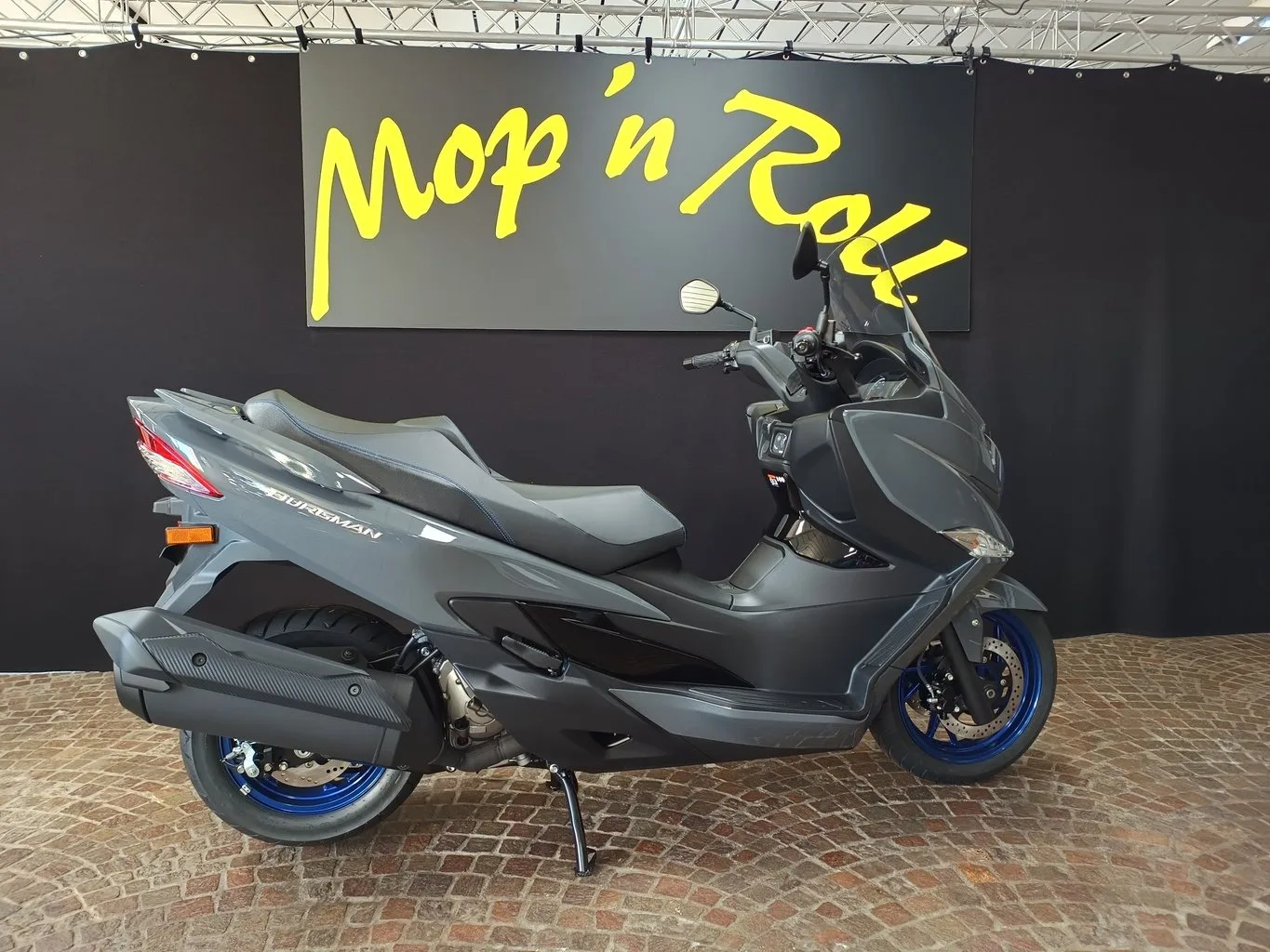 Suzuki Burgman 400 M5