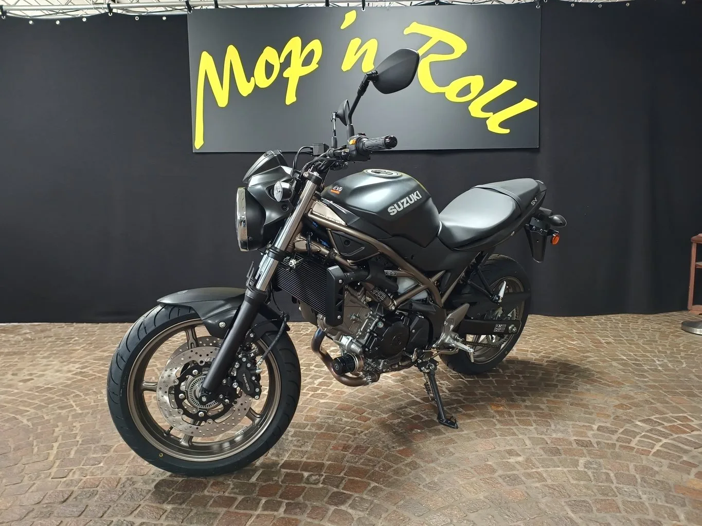 Suzuki SV650