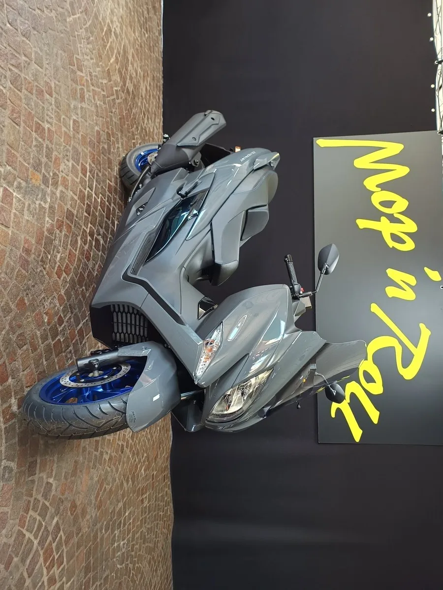 Suzuki Burgman 400 M5