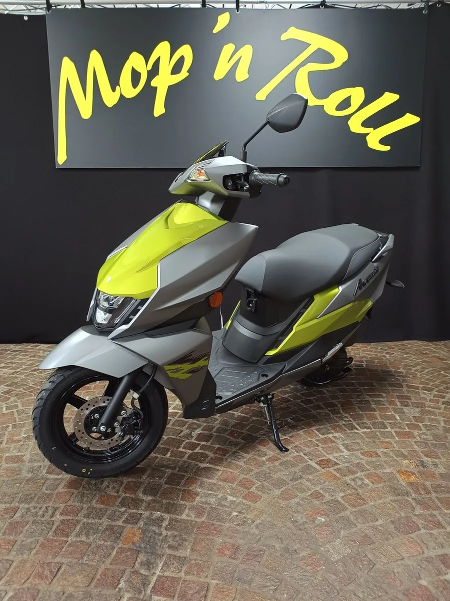 Suzuki Avenis 125