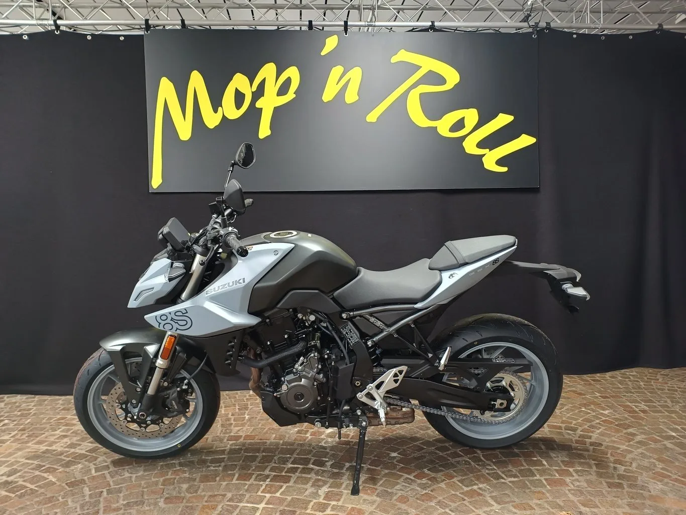 Suzuki GSX-8S ABS 35KW M4