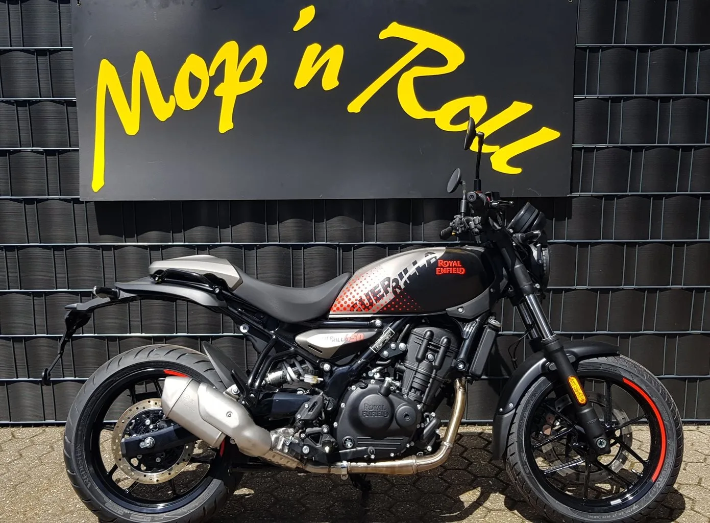 Royal Enfield Guerrilla 450