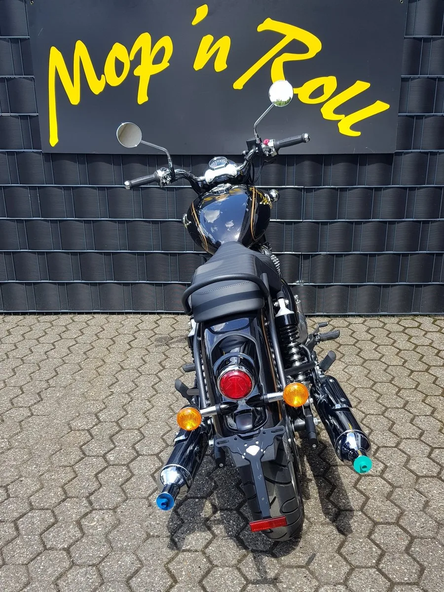 Royal Enfield Bullet 650
