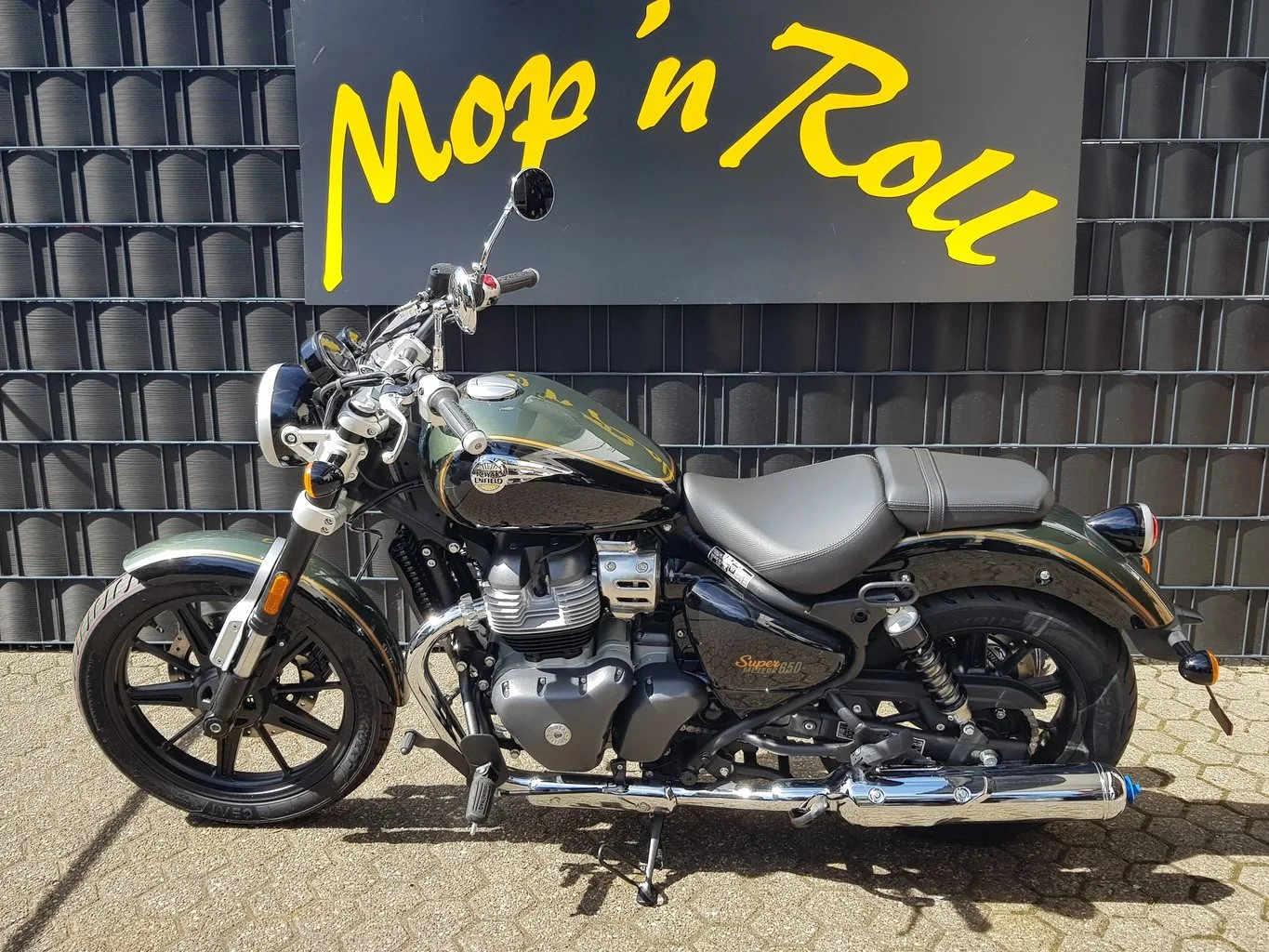 Royal Enfield Super Meteor 650