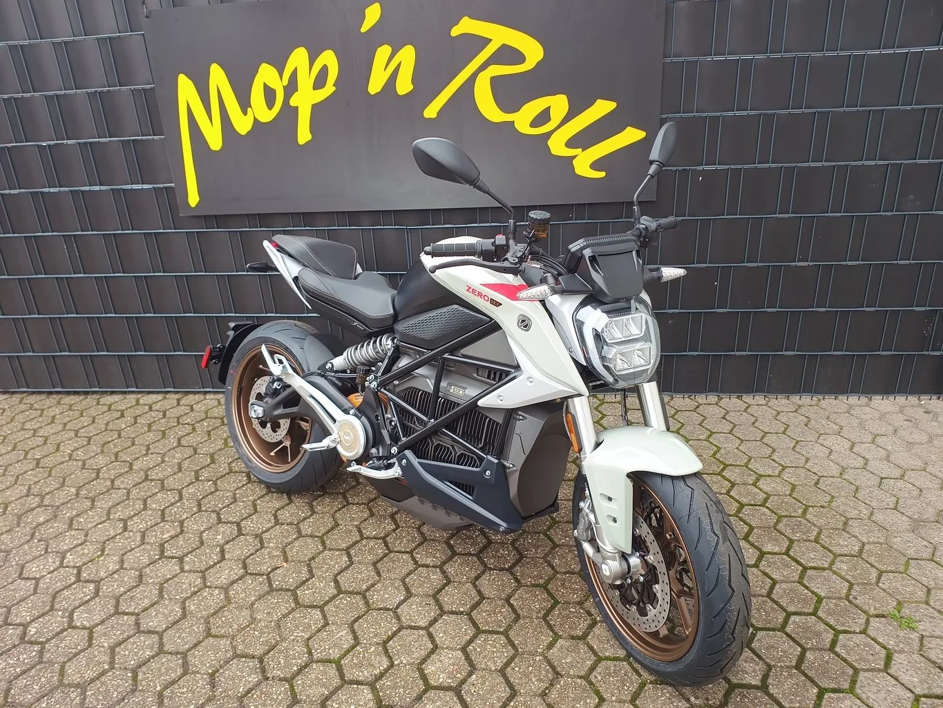 Zero SR/F ZF17.3 A