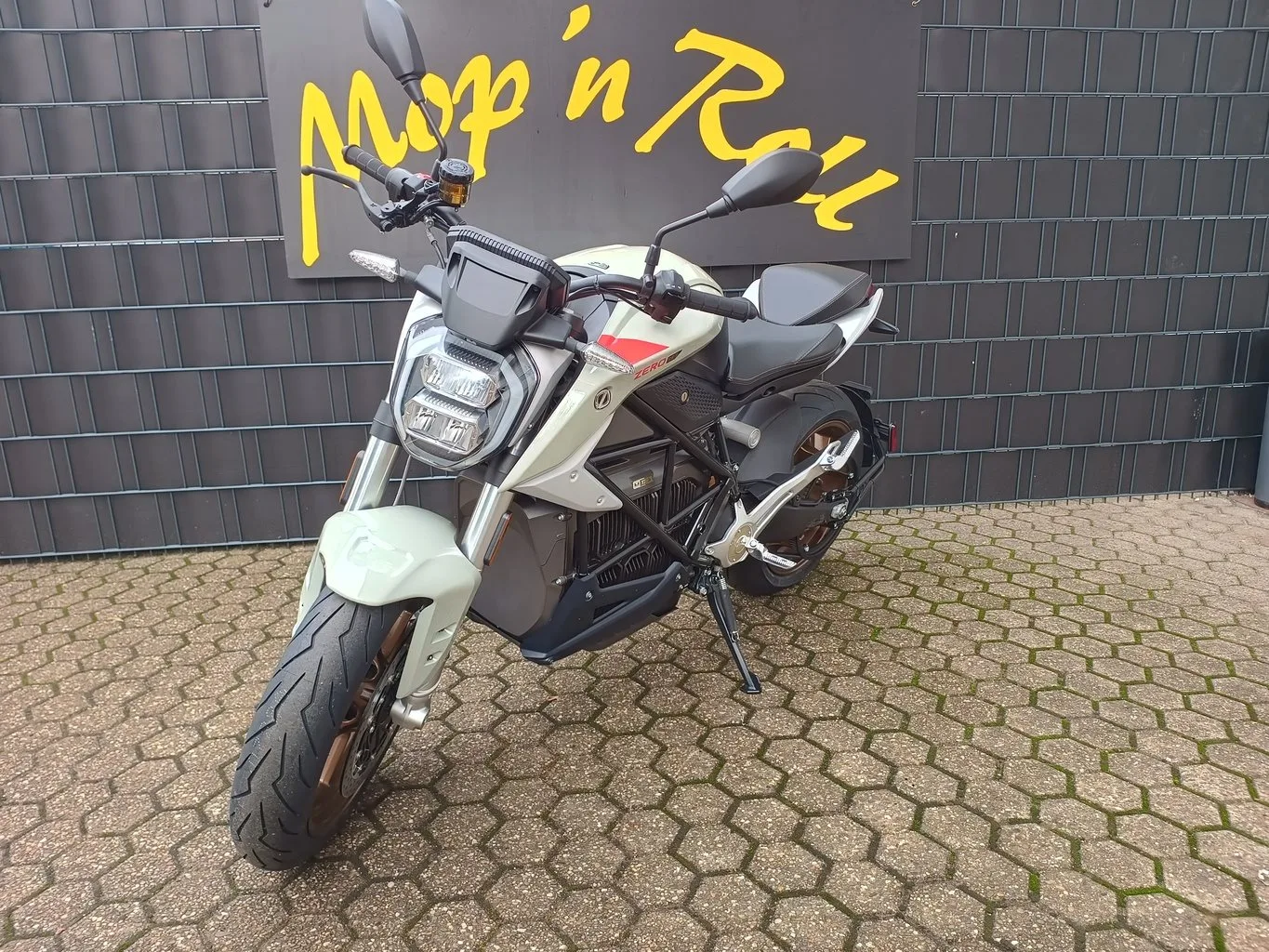 Zero SR/F ZF17.3 A