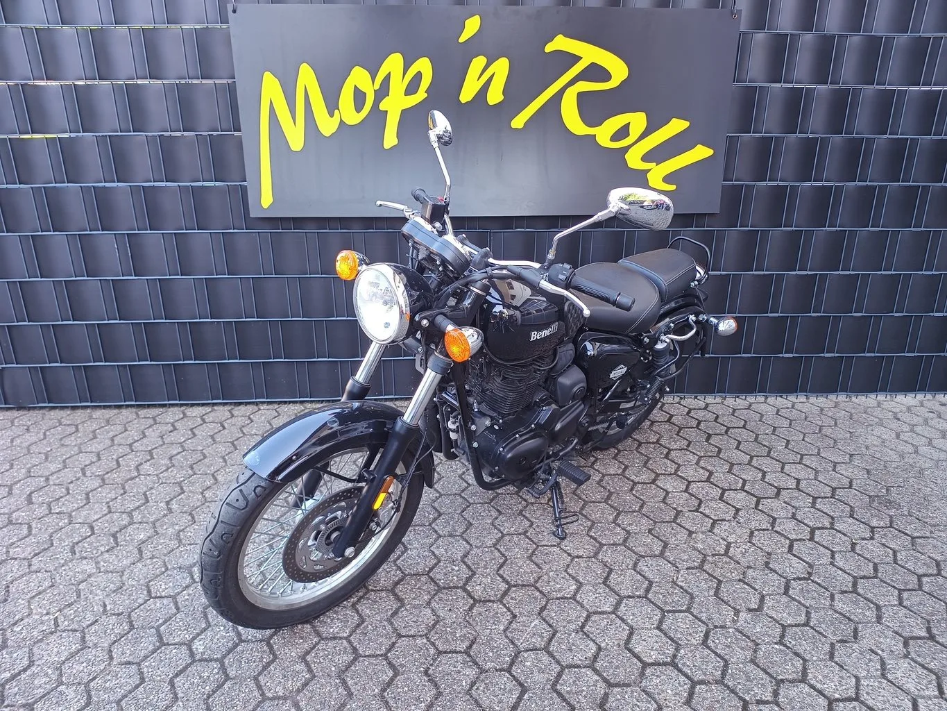 Benelli Imperiale 400
