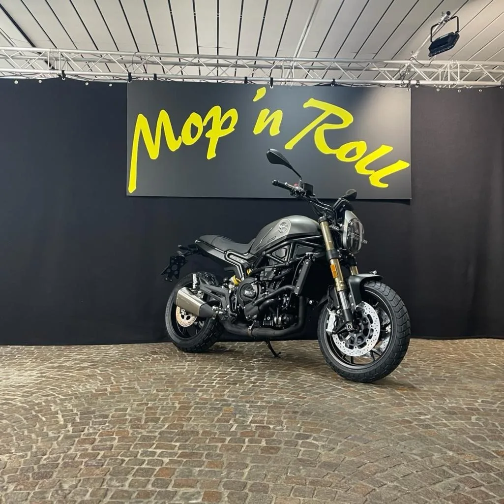 Benelli Leoncino 800