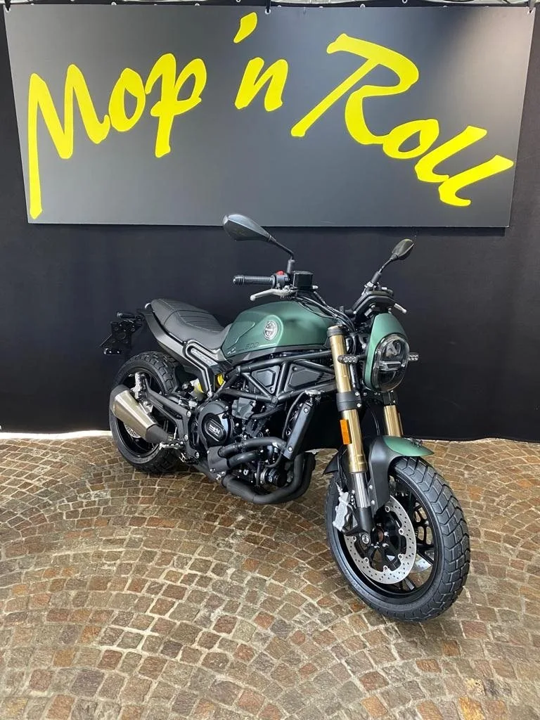 Benelli Leoncino 800 E5