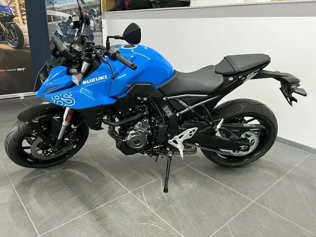 Suzuki GSX-8S