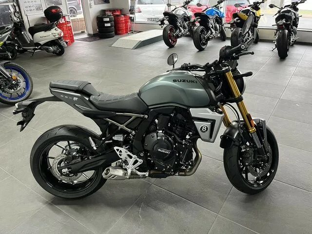 Suzuki GSX-8T