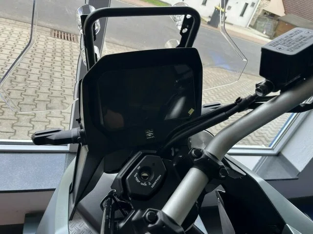 Suzuki V-Strom 800DE