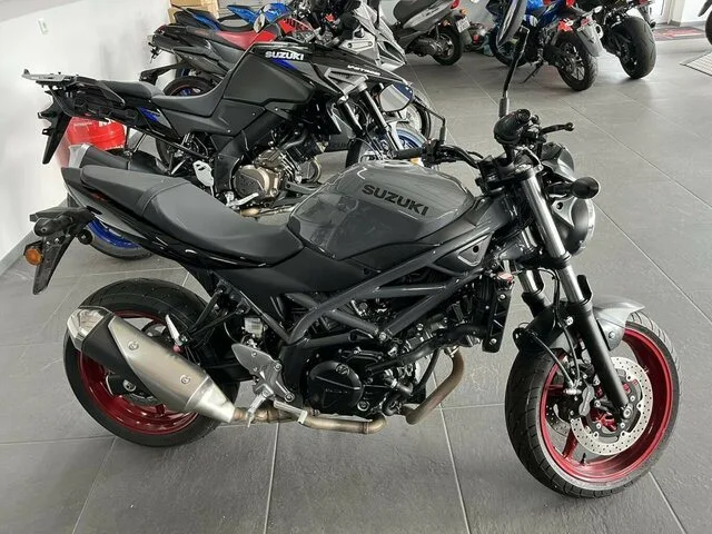 Suzuki SV650 AM4