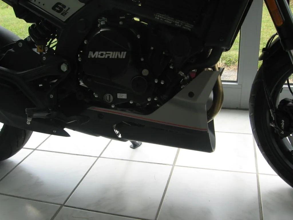 Moto Morini 6 1/2 Seiemmezzo STR ABS CAFE RACER